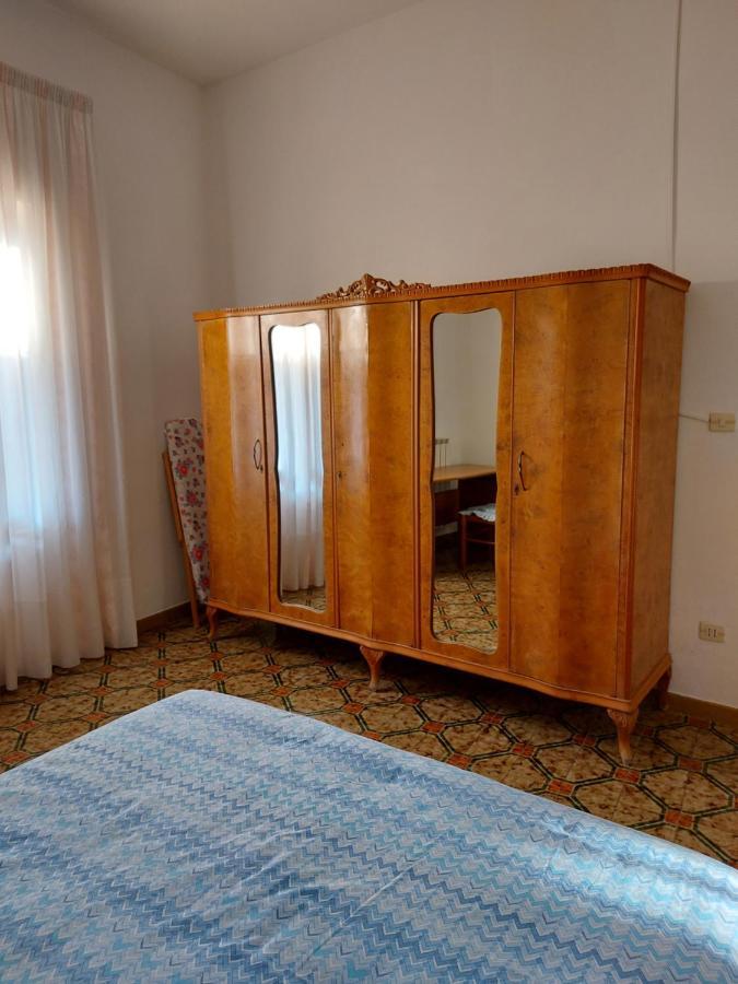 Jonia Appartamento Vacanze Vicino Al Mare Con Giardino 풀사노 외부 사진