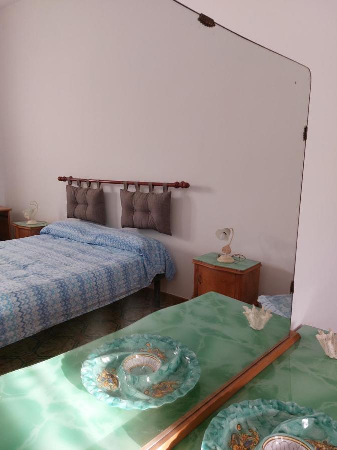 Jonia Appartamento Vacanze Vicino Al Mare Con Giardino 풀사노 외부 사진