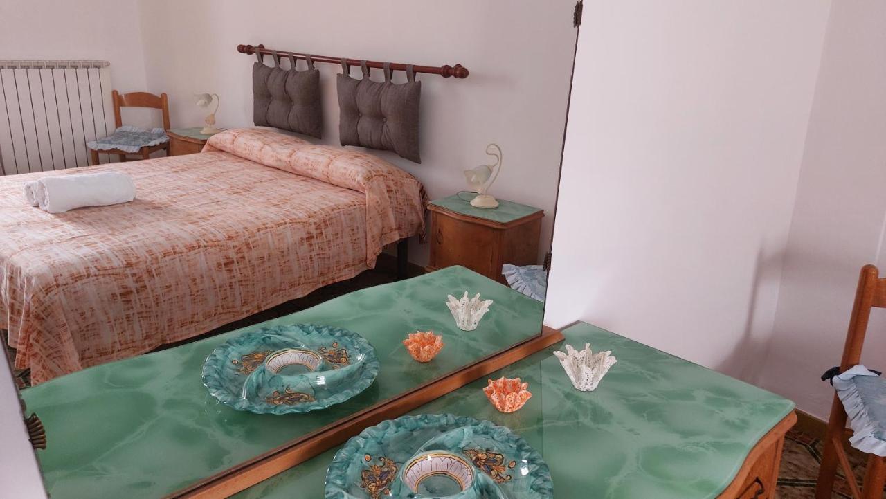 Jonia Appartamento Vacanze Vicino Al Mare Con Giardino 풀사노 외부 사진