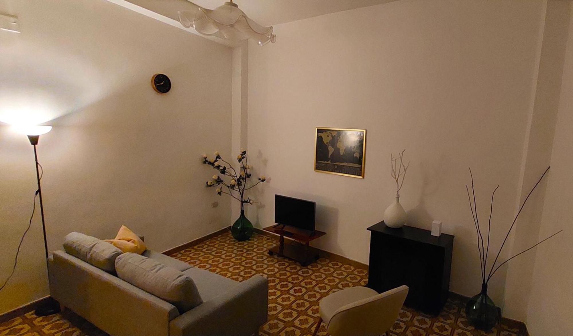 Jonia Appartamento Vacanze Vicino Al Mare Con Giardino 풀사노 외부 사진